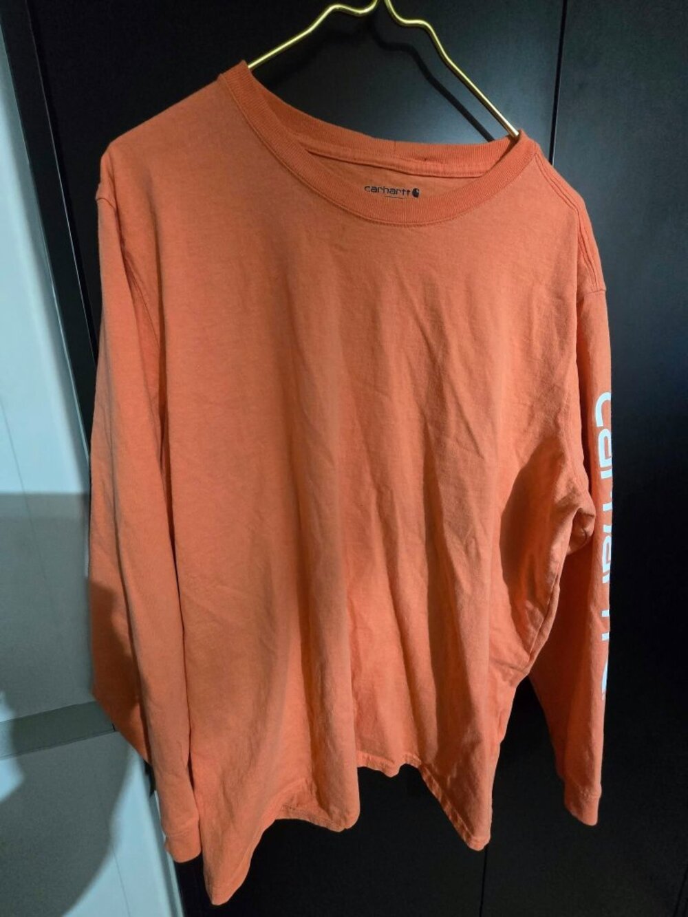 Maroon long sleeve shirt is a size Medium (38/40). This 100% cotton top has a ye